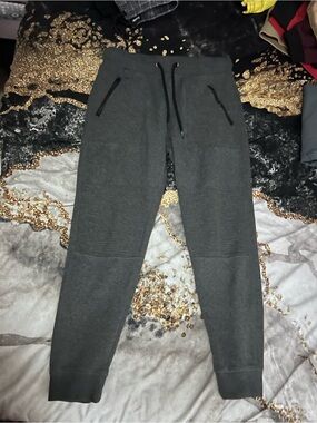 Divided Men's Dark Gray Jogger Sweatpants with Zipper Pockets